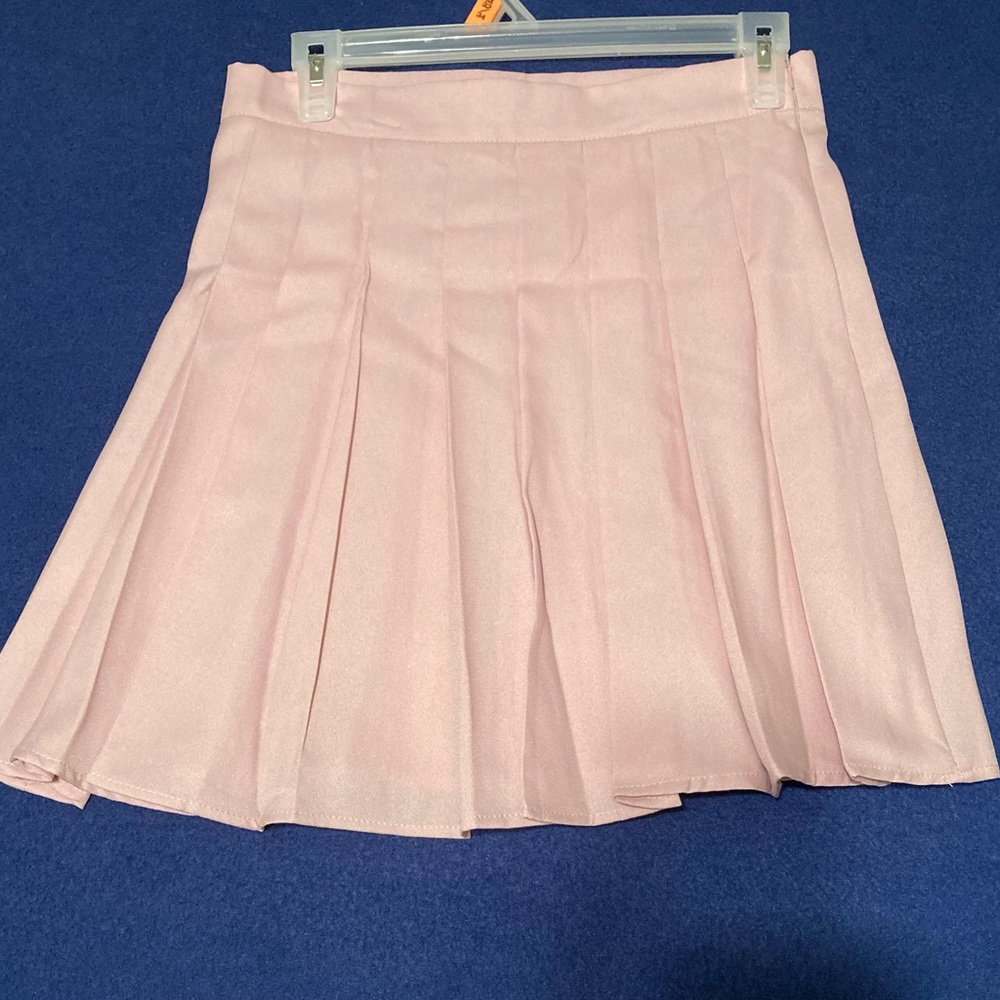 Pleated mini skirt